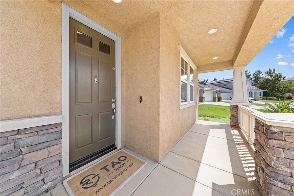 28090 Dawns Pass Dr.