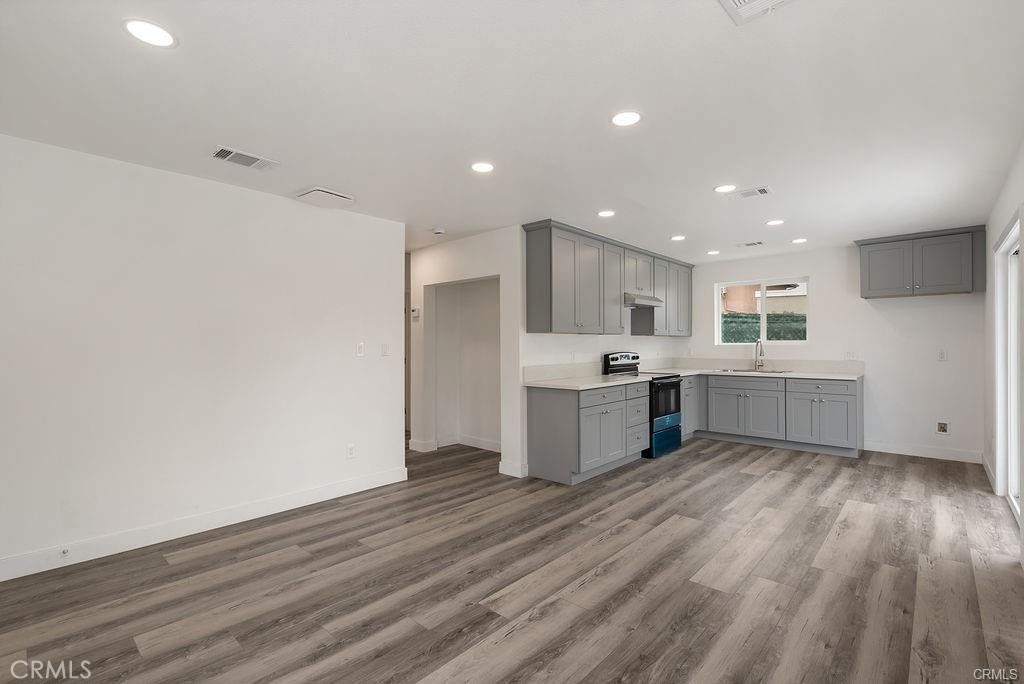 11585 Embree Drive