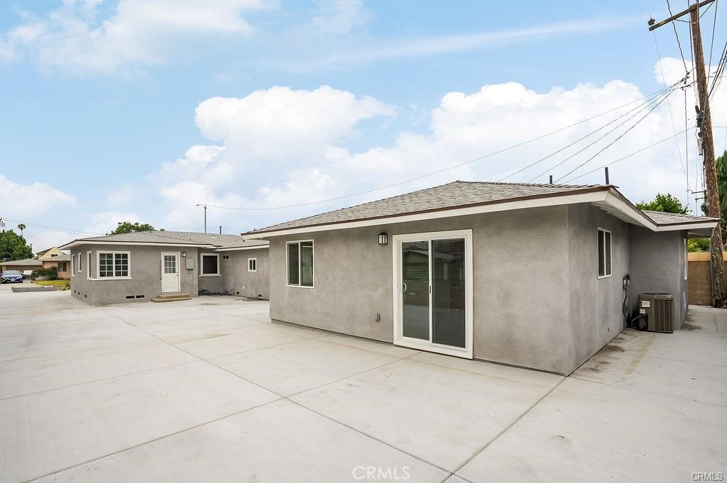 11585 Embree Drive
