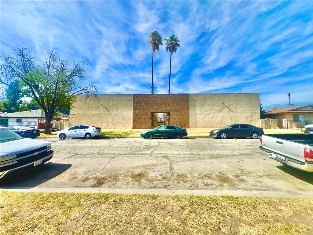 242 W Jackson