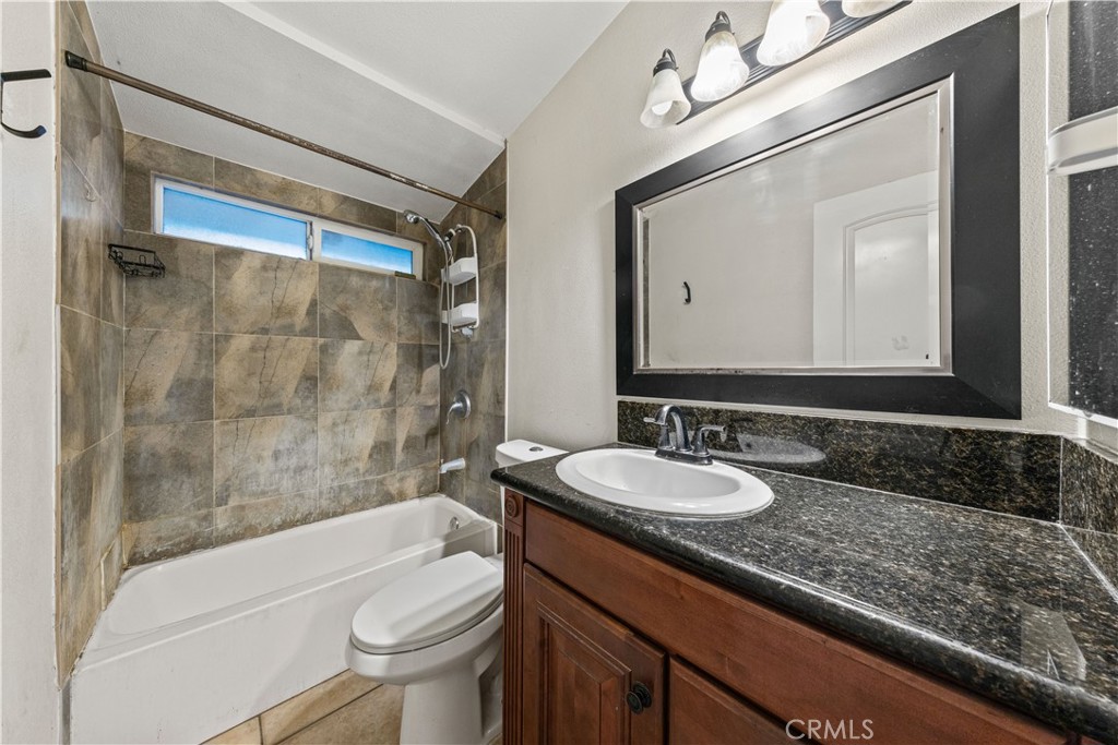 6790 El Cajon Dr