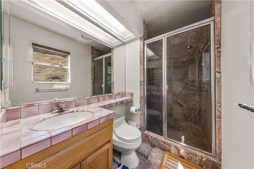 7440 Live Oak Drive