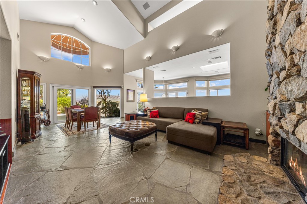 7440 Live Oak Drive