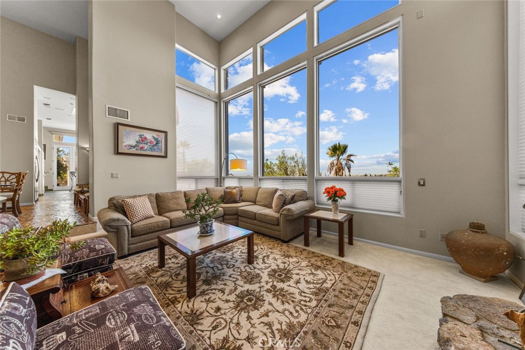 7440 Live Oak Drive