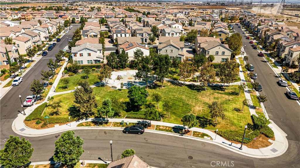 4838 S Monarch