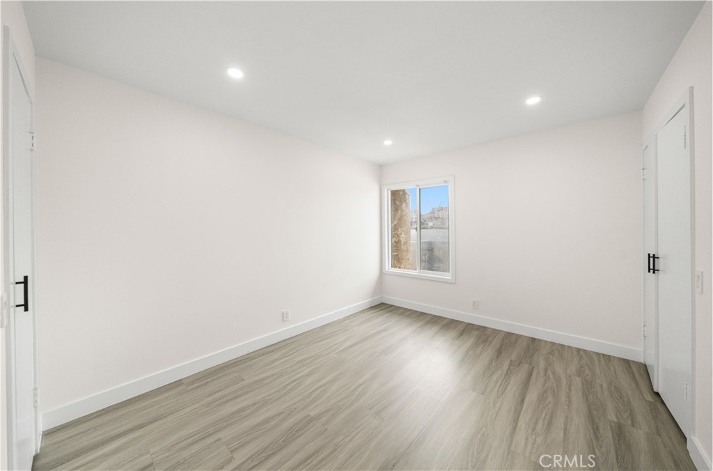 422 E Newmark B