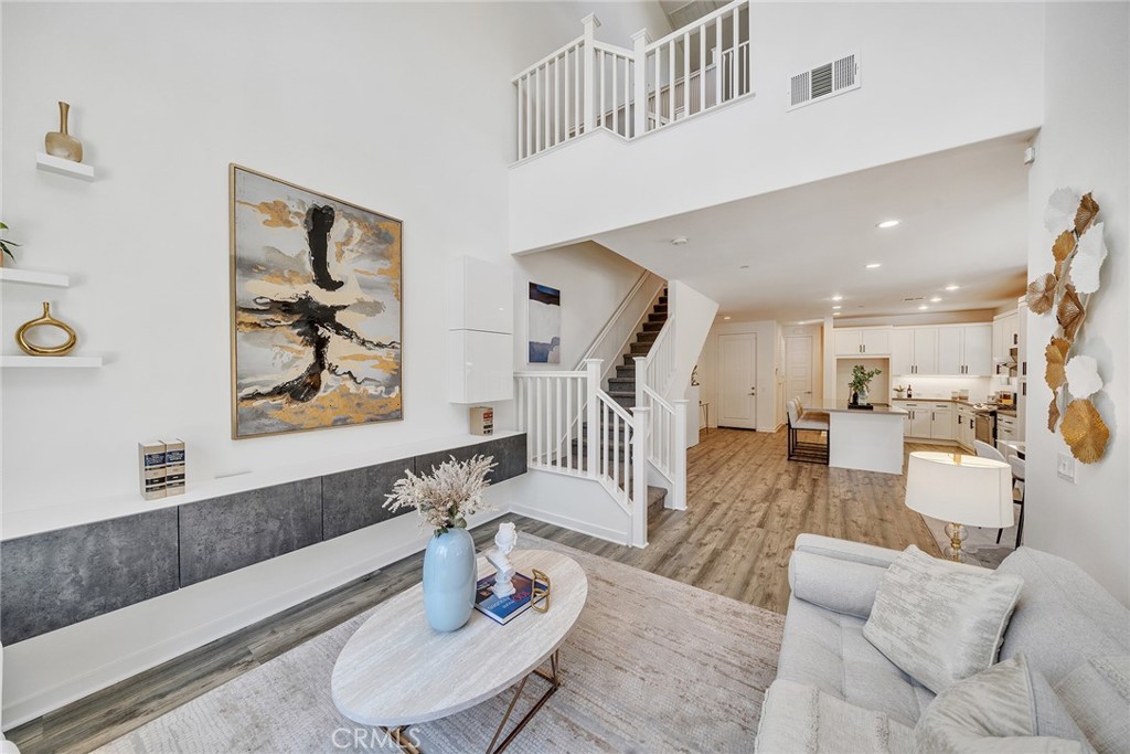 182 Finch