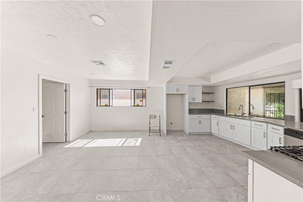 13850 Dahlgren Drive