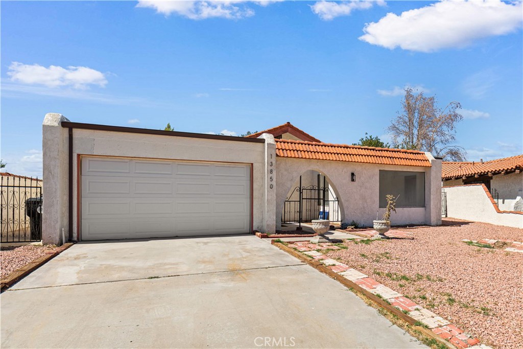 13850 Dahlgren Drive