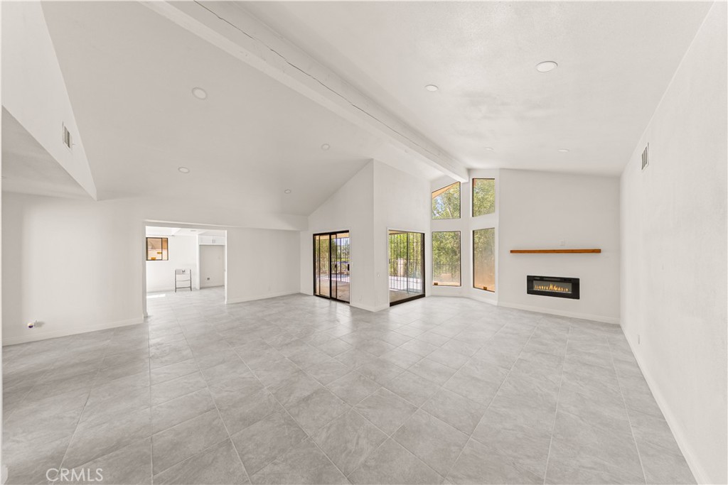 13850 Dahlgren Drive