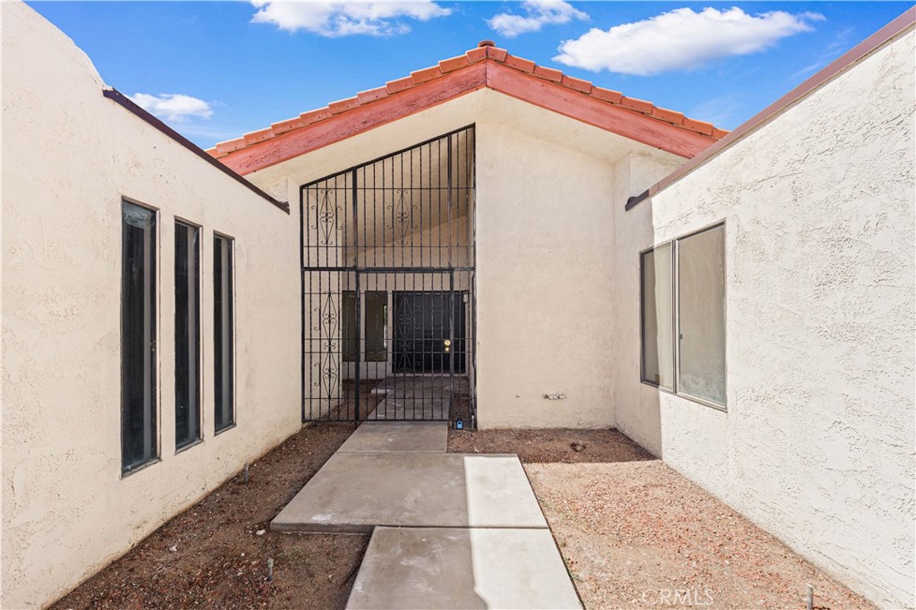 13850 Dahlgren Drive