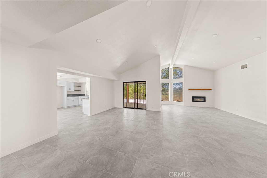 13850 Dahlgren Drive