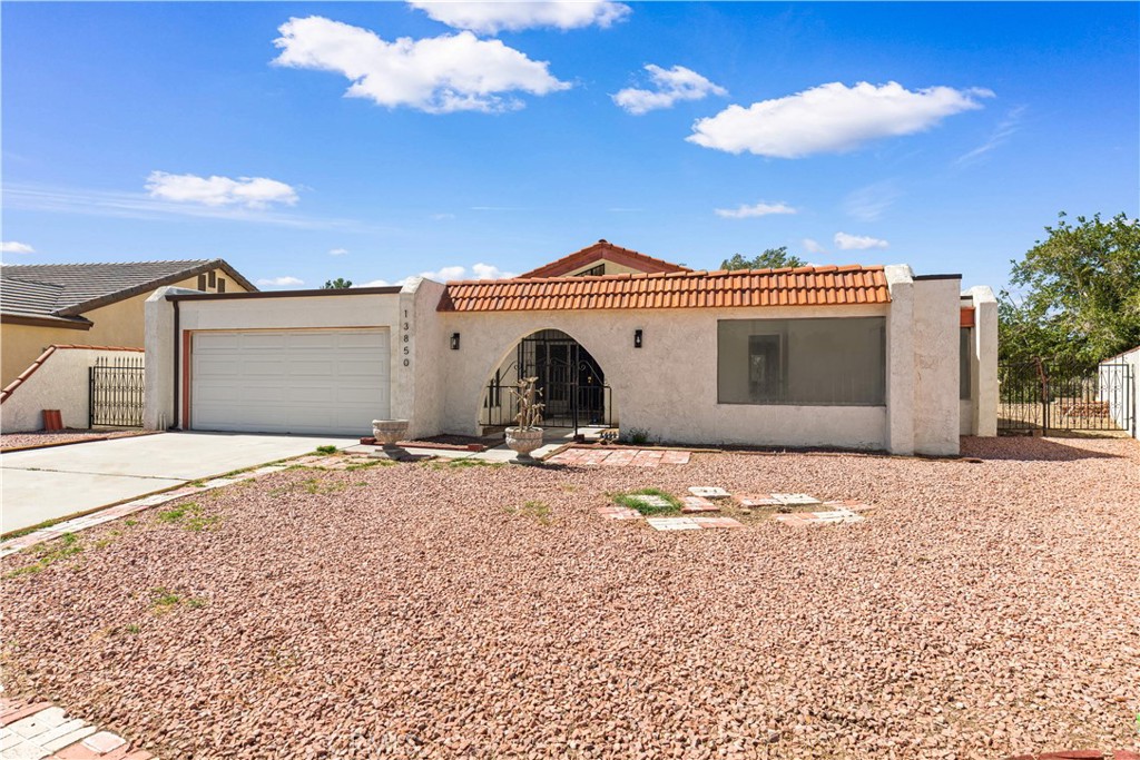 13850 Dahlgren Drive