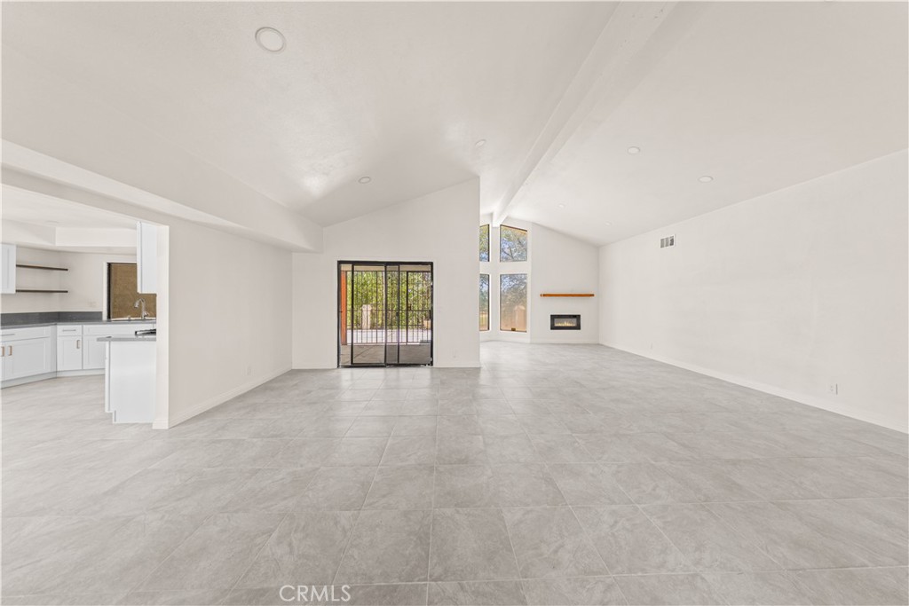 13850 Dahlgren Drive