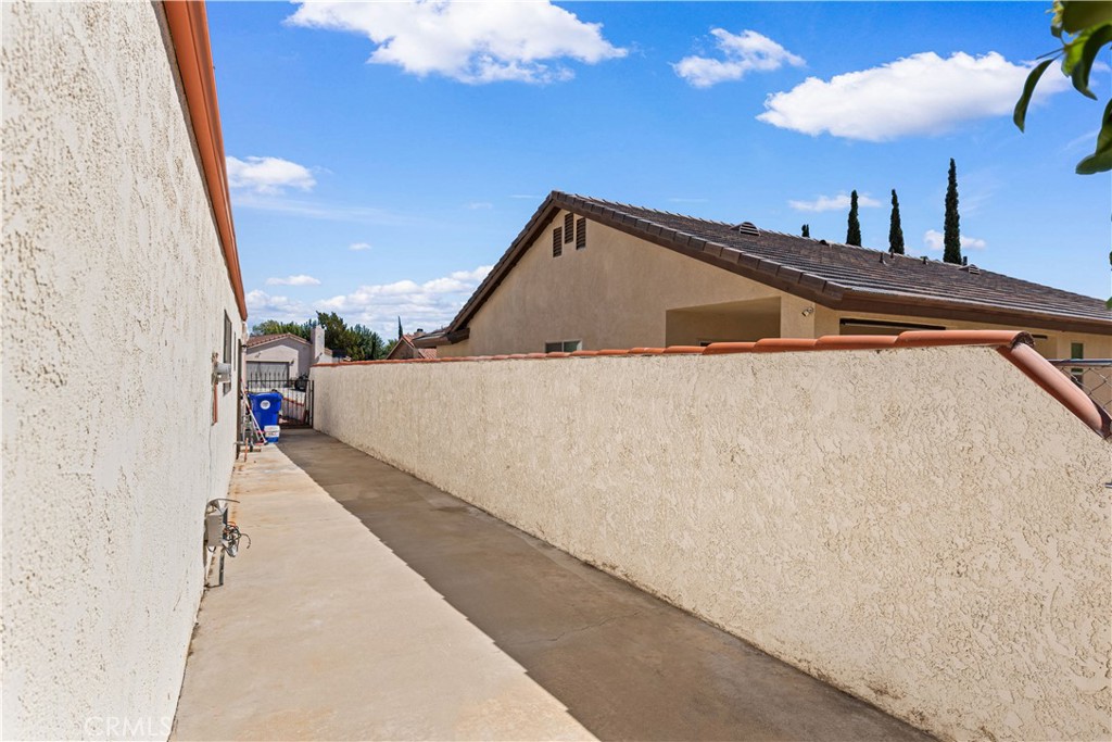 13850 Dahlgren Drive