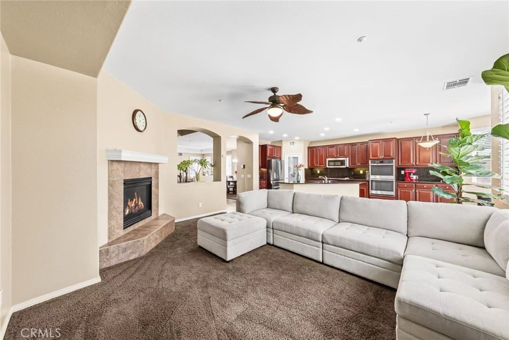16425 Basswood