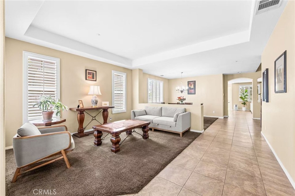 16425 Basswood