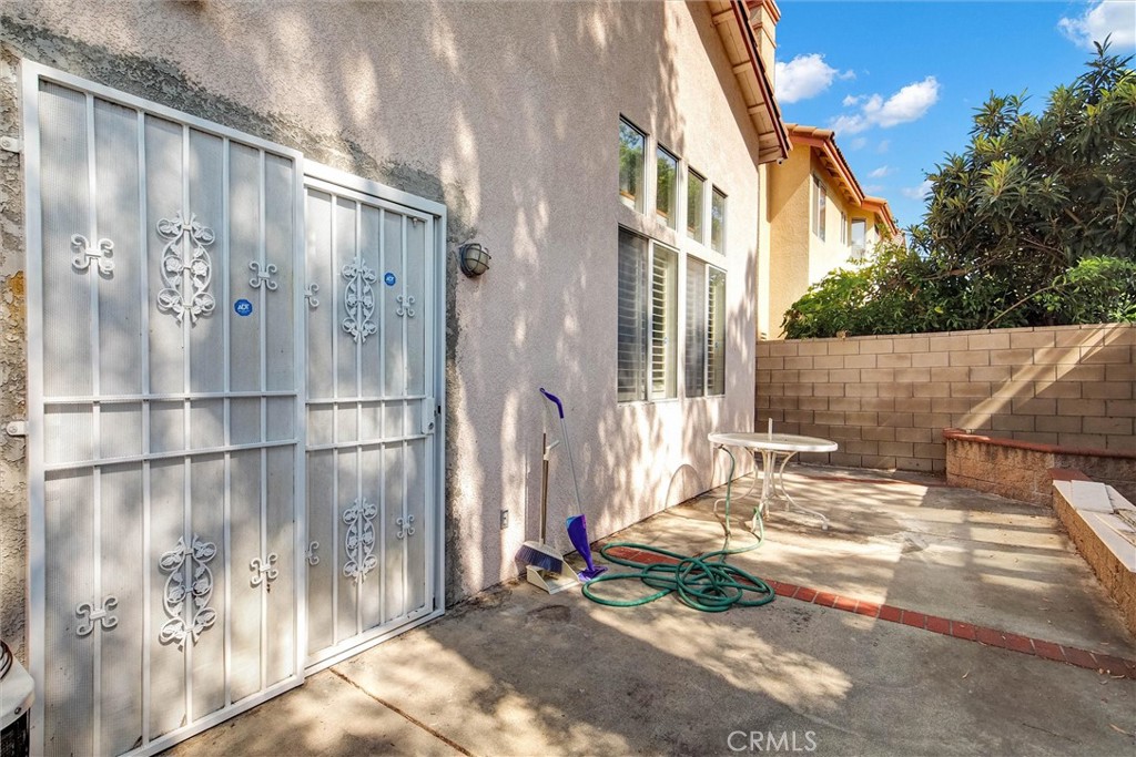 1532 Tradewinds