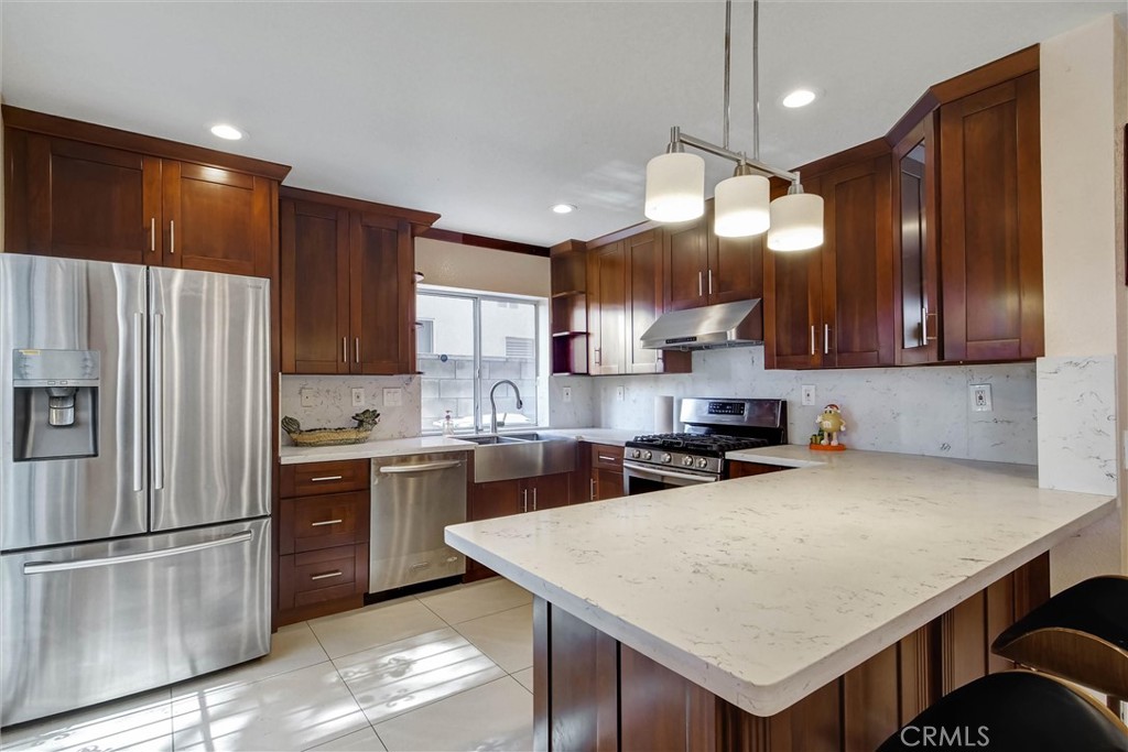 1532 Tradewinds