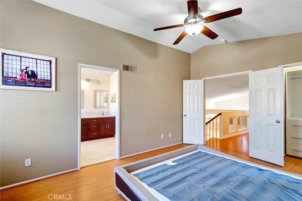 1532 Tradewinds