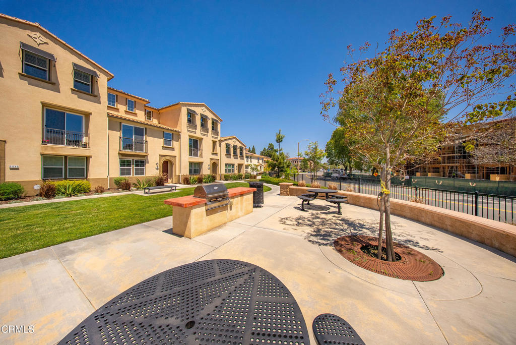 401 Camino Ruiz