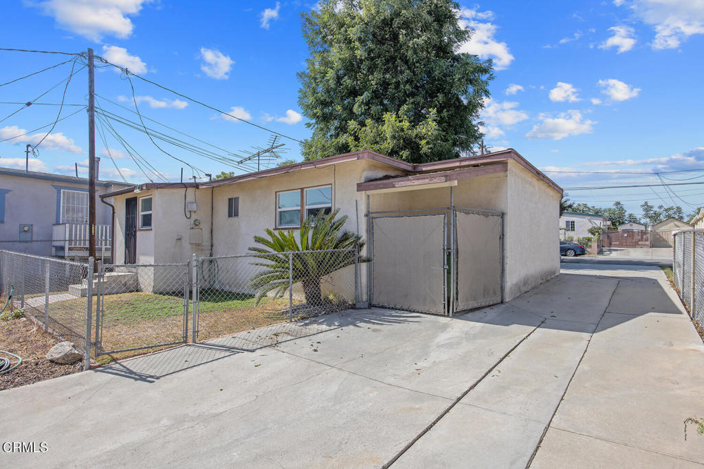 2718 2722 Evelyn Avenue