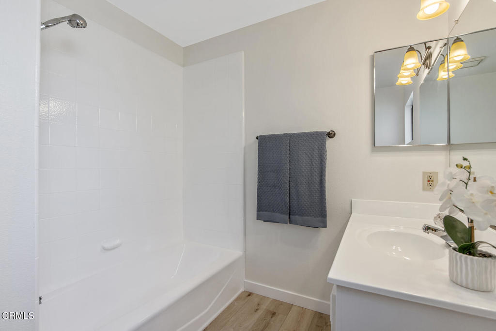 2718 2722 Evelyn Avenue