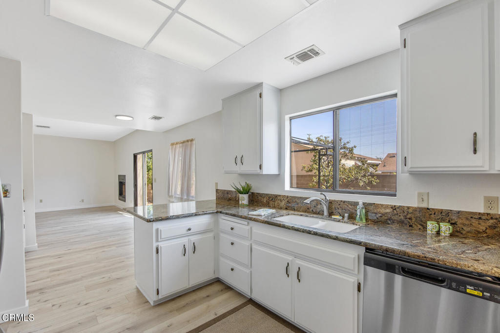 2718 2722 Evelyn Avenue