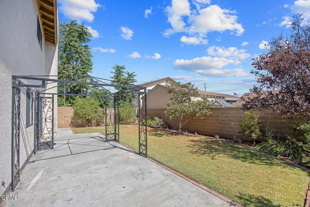 2718 2722 Evelyn Avenue