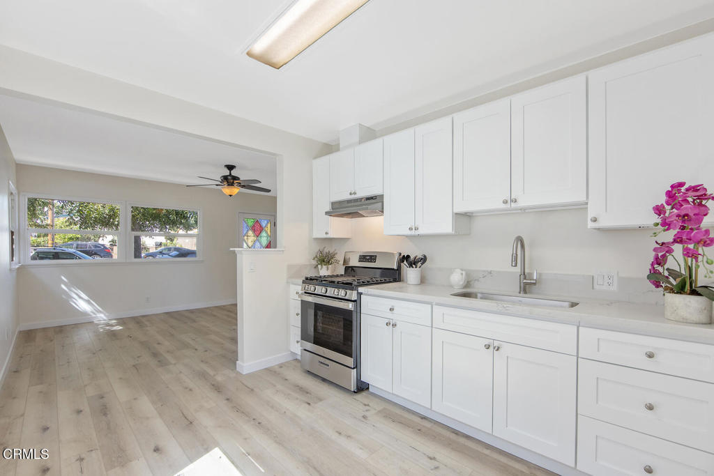 2718 2722 Evelyn Avenue