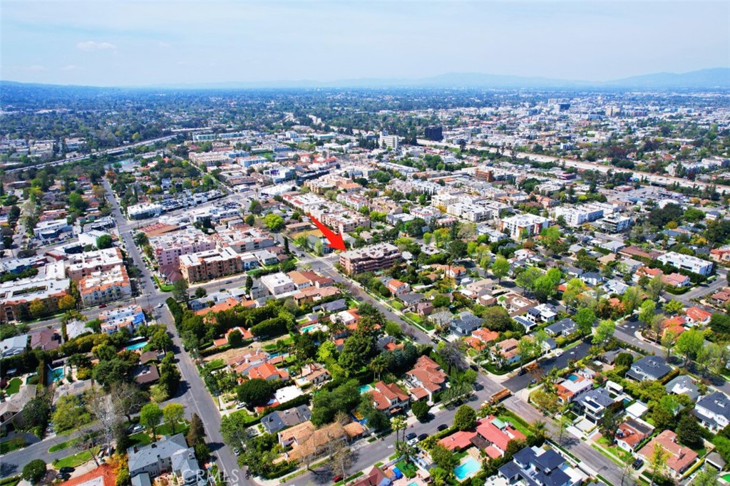 4310 Cahuenga Boulevard 104