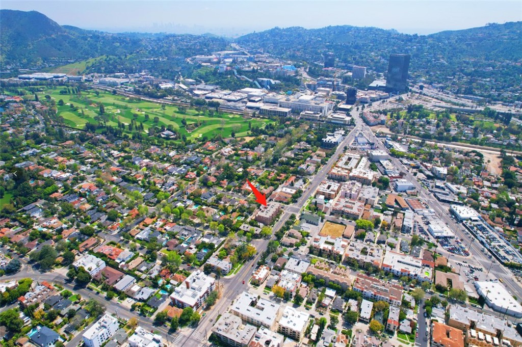 4310 Cahuenga Boulevard 104