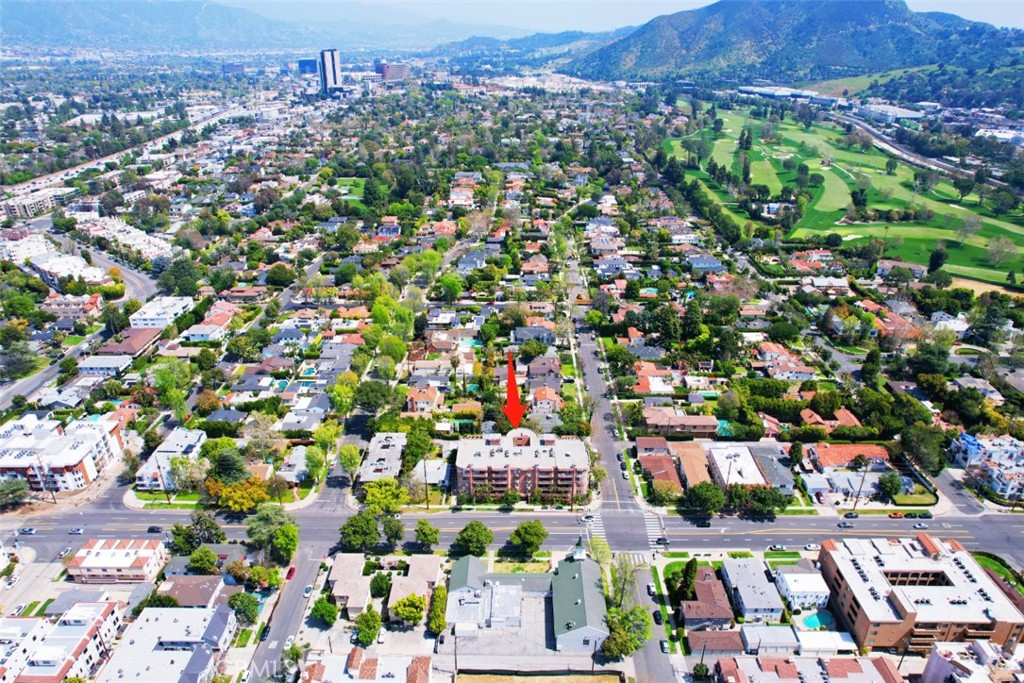 4310 Cahuenga Boulevard 104