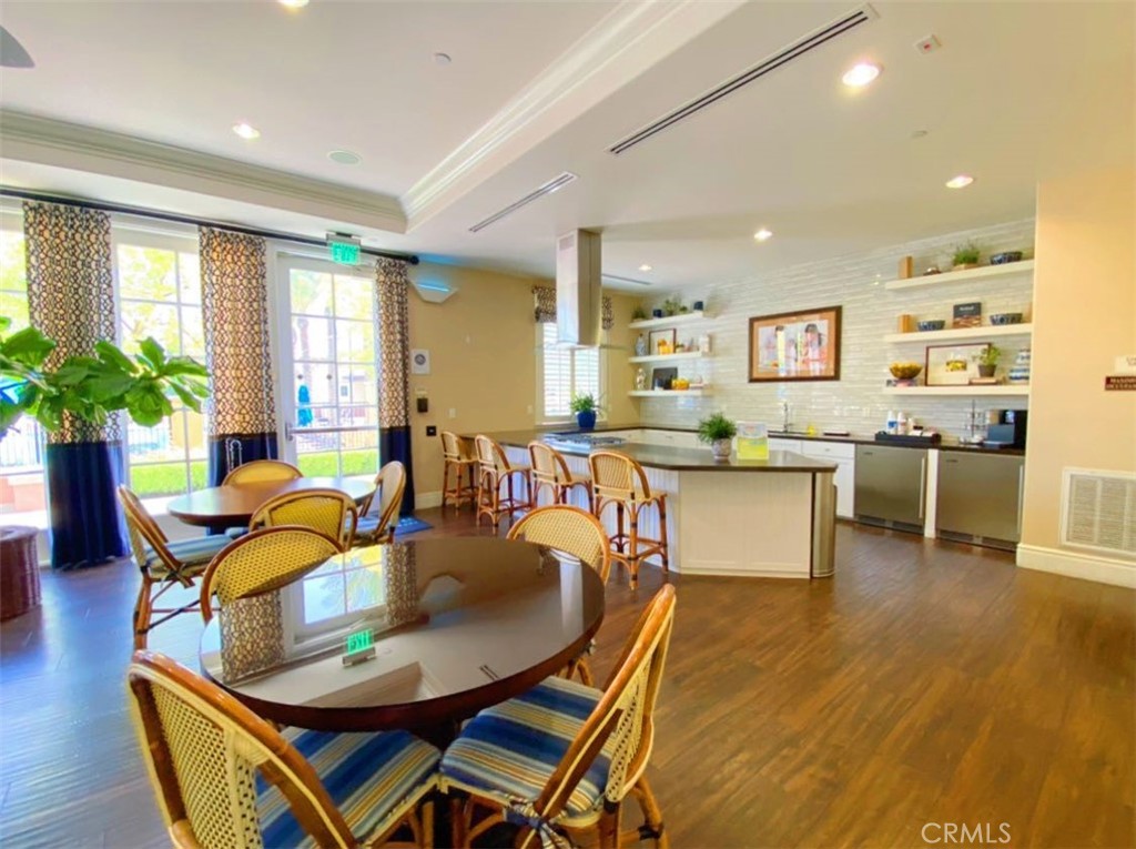 4750 Java Paseo S
