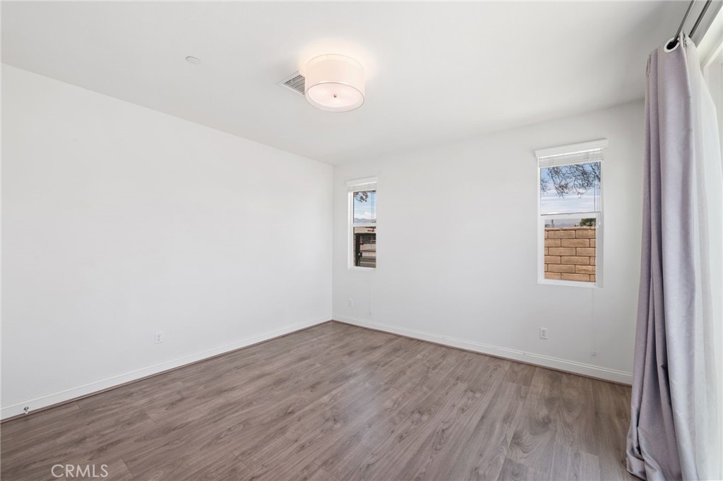 13841 Snyder
