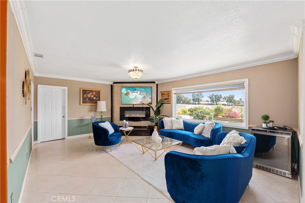 10374 Lake Summit Drive