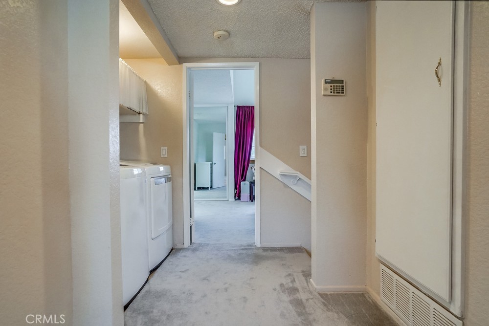 11105 Lower Azusa Road B