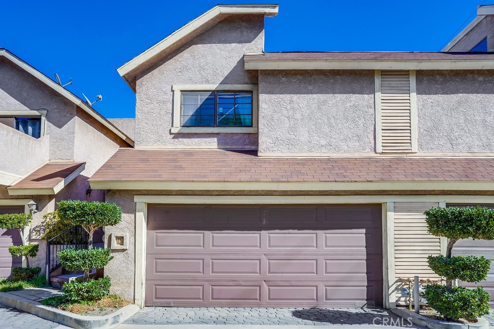 11105 Lower Azusa Road B