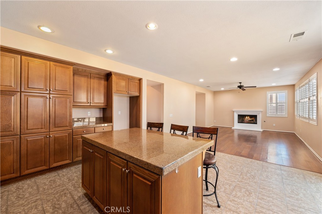 1237 Huckleberry Lane