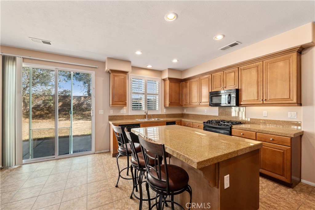 1237 Huckleberry Lane