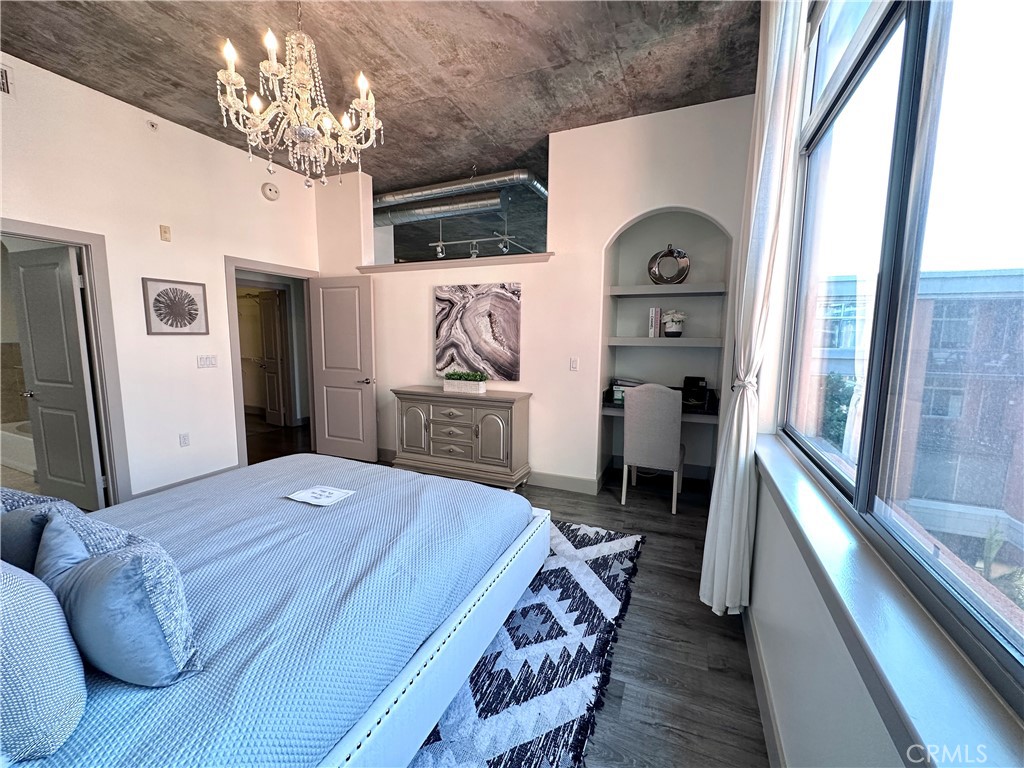 840 E Green Street 429