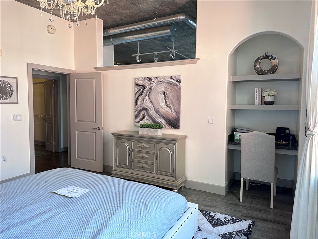 840 E Green Street 429