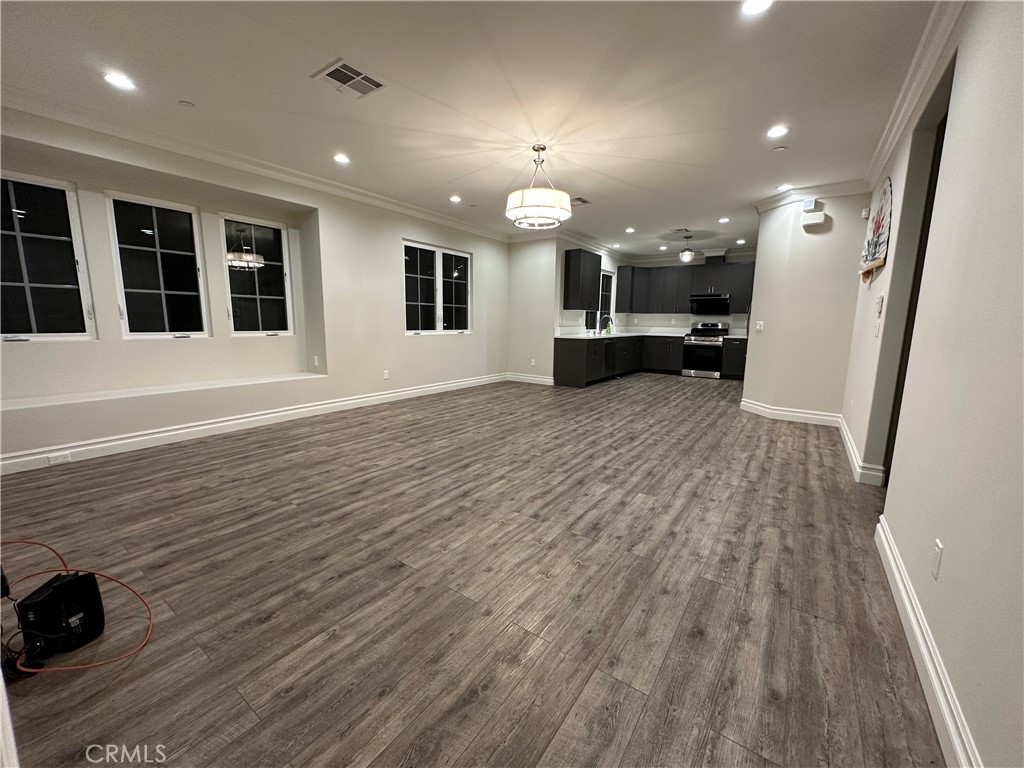 1028 duarte Road A