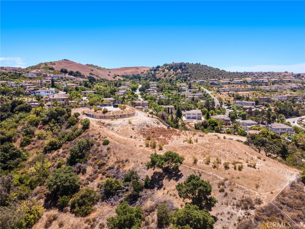 1118 Outlook Lane