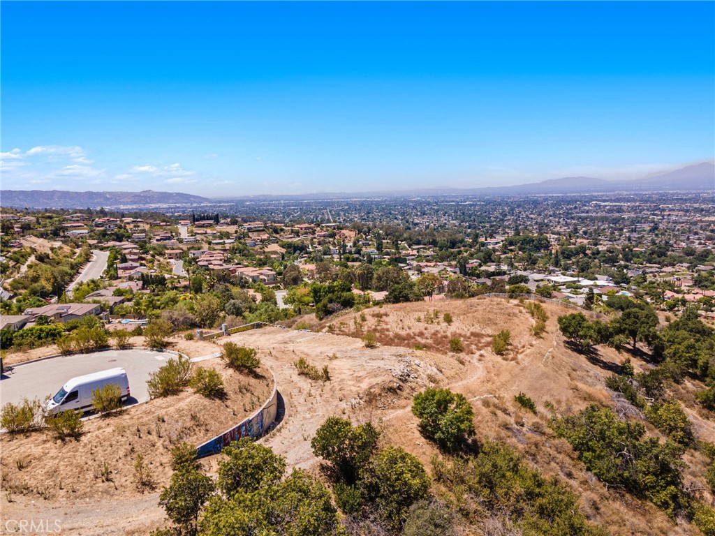 1118 Outlook Lane
