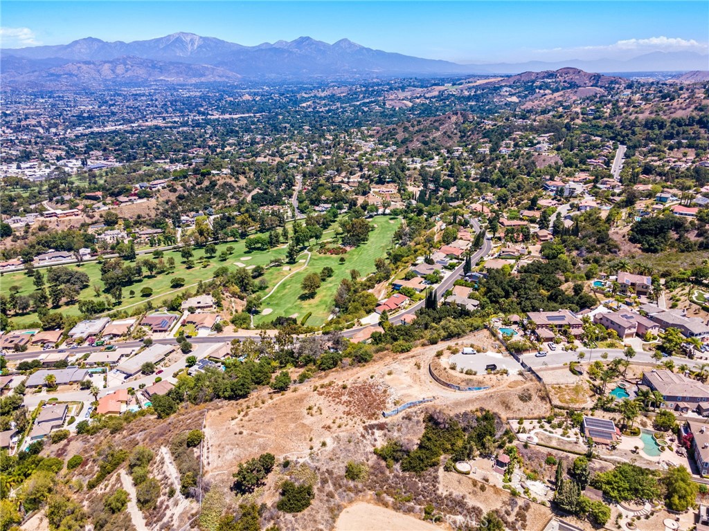 1118 Outlook Lane