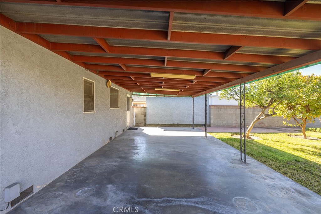 3437 Earle Avenue