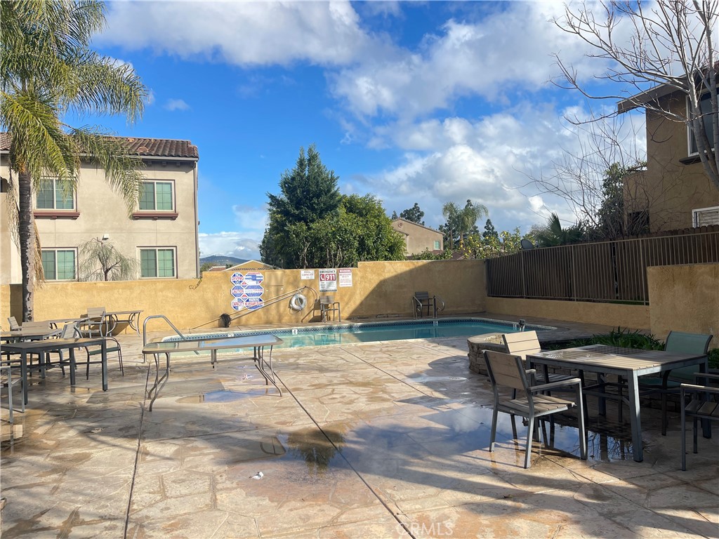 799 Gianni Drive 210
