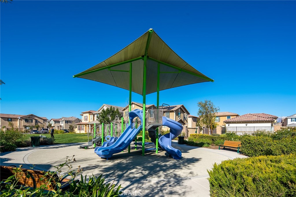 7462 Devon Lane