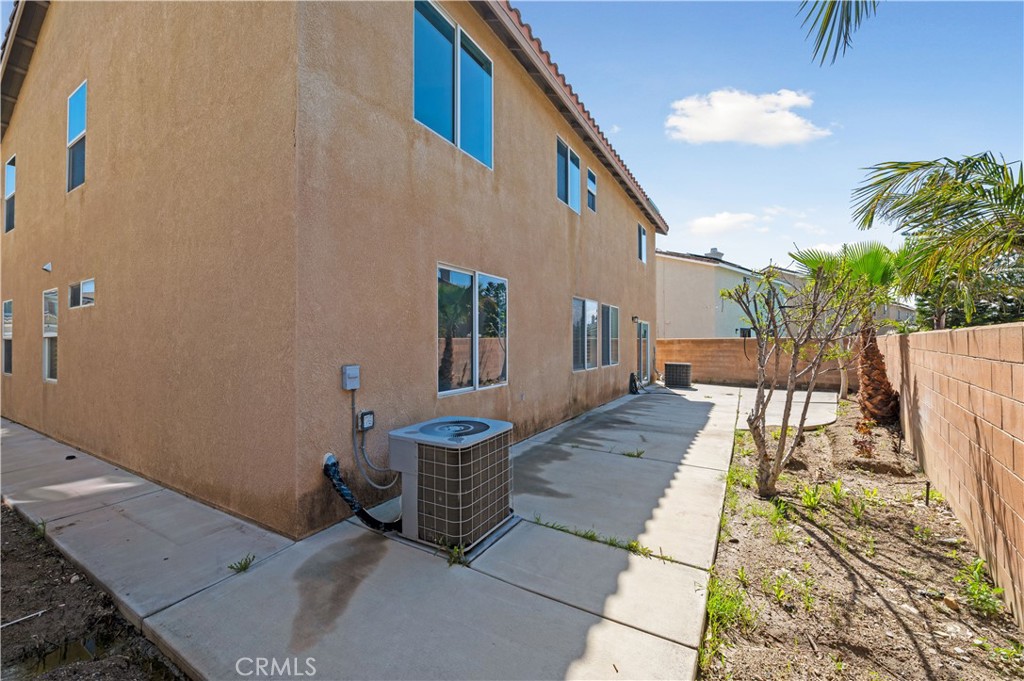 6469 Cattleman Drive